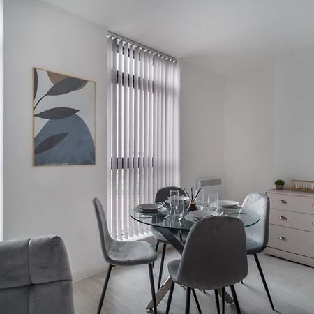 Modern Studio Apartment In Salford Great Views Μάντσεστερ Εξωτερικό φωτογραφία